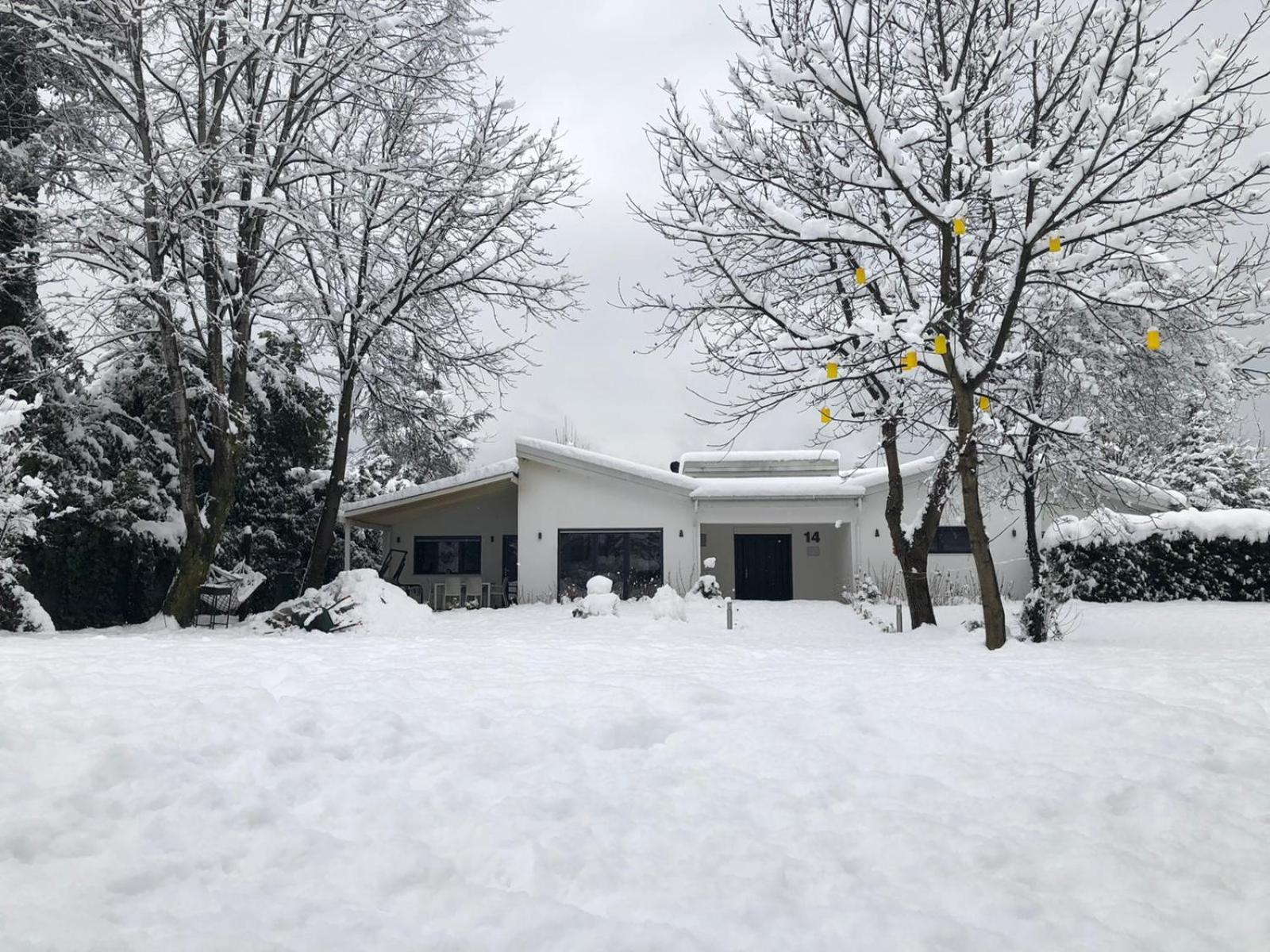 Villa Kirkpinar Сапанча Экстерьер фото